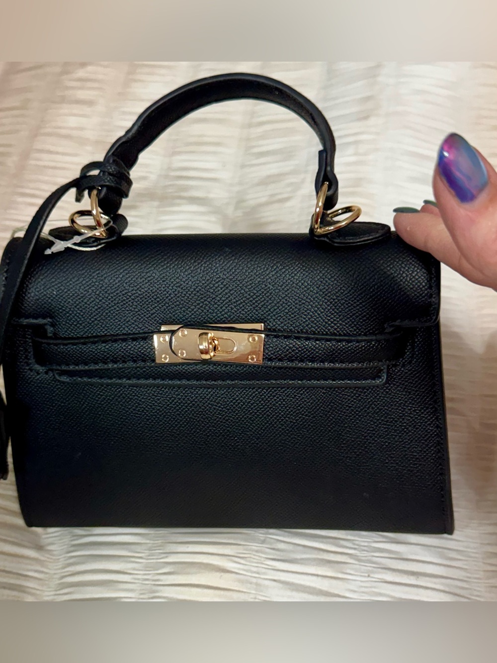 Source Unknown Black Crossbody Top-Handle Mini Bag with Gold Hardware